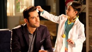 Lucifer 2×18 online sa prevodom