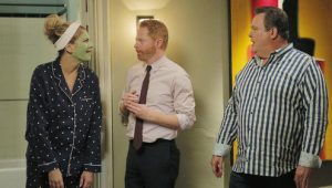 Modern Family 6×9 online sa prevodom